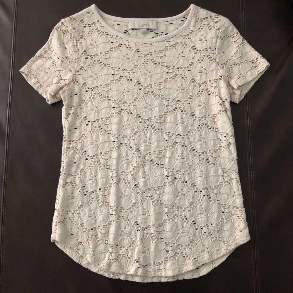 Ann Taylor LOFT Cream laced blouse size XS